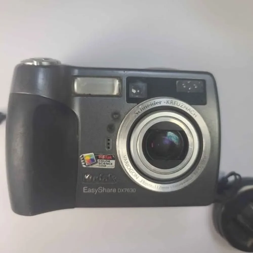 Kodak EasyShare DX7630 Digital Camera